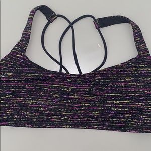 Lululemon sports bra
